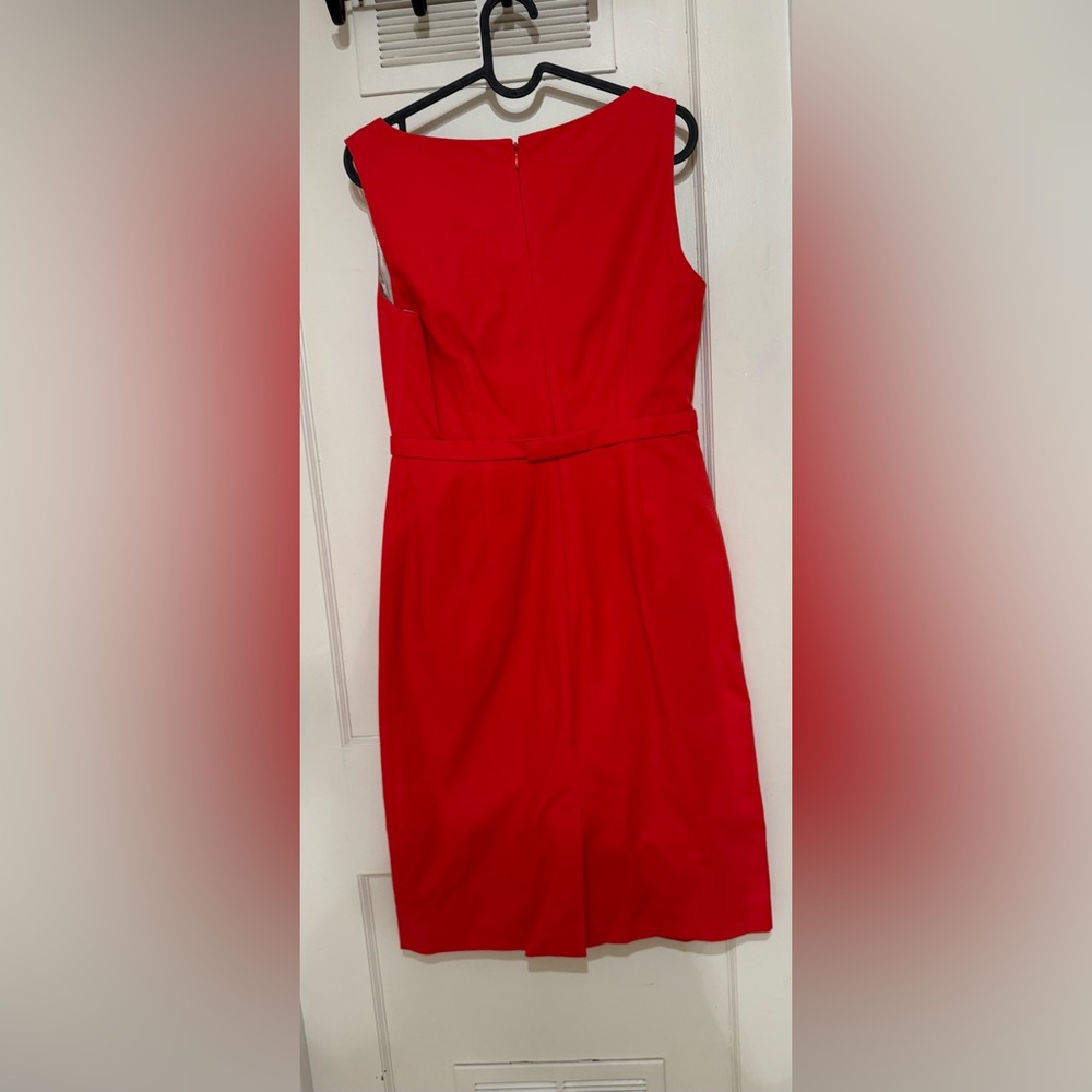 Elegant Red Sleeveless Sheath Dress - Size 6 - Picture 5 of 5
